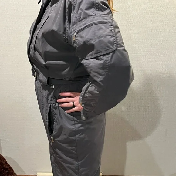 Nils brand ladies designer skiwear. - Picture 6 of 13